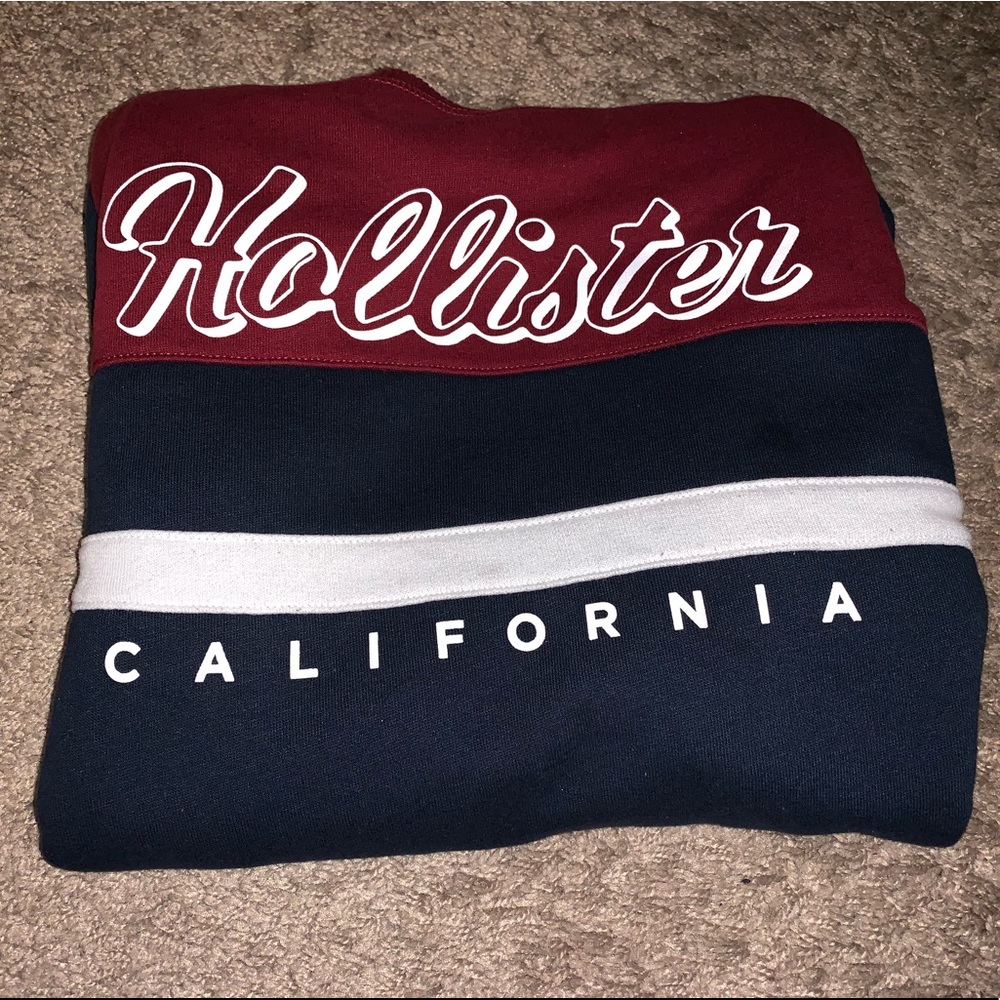 Red, White, and blue Hollister sweater